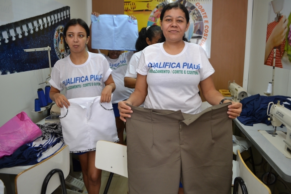   												Corte e Costura na Penitenciria Feminina de Teresina						 (Foto:Ascom Sejus)					