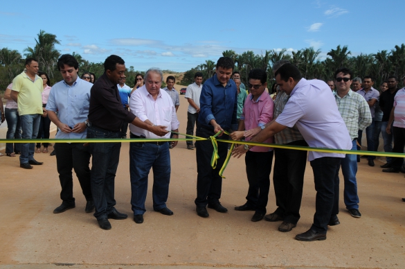   												Inaugurao de Obras em Francisco Ayres						 (Foto:Paulo Barros)					